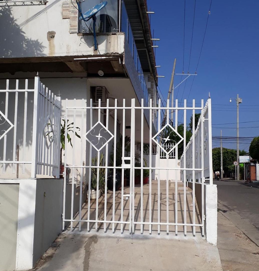 Casa Pacho Hostal *